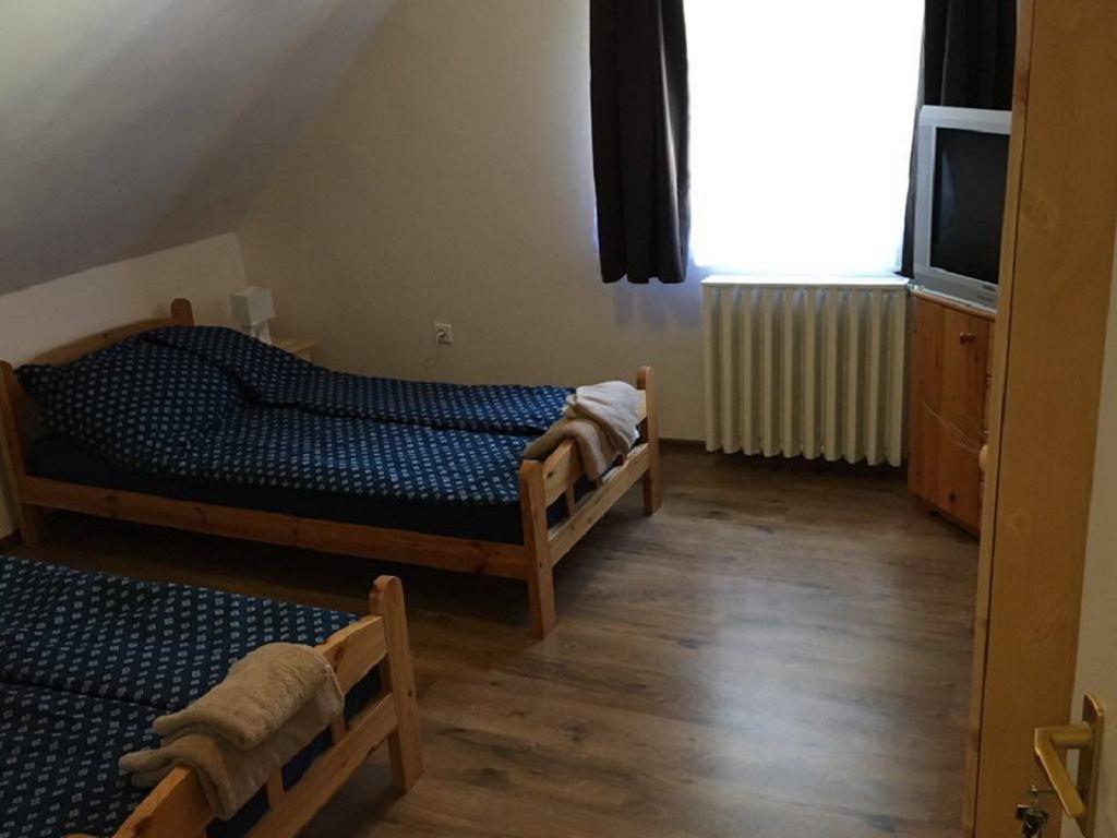 Fitt Maganszallashely Sásd Exterior photo